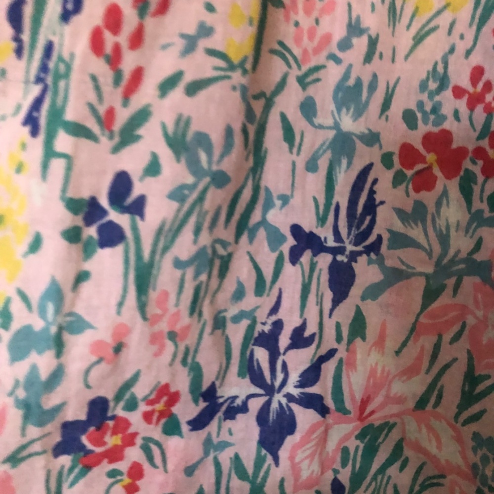Banjanan Anthropologie floral Sofia top flutter sleeve smocked yoke button back - Picture 7 of 13